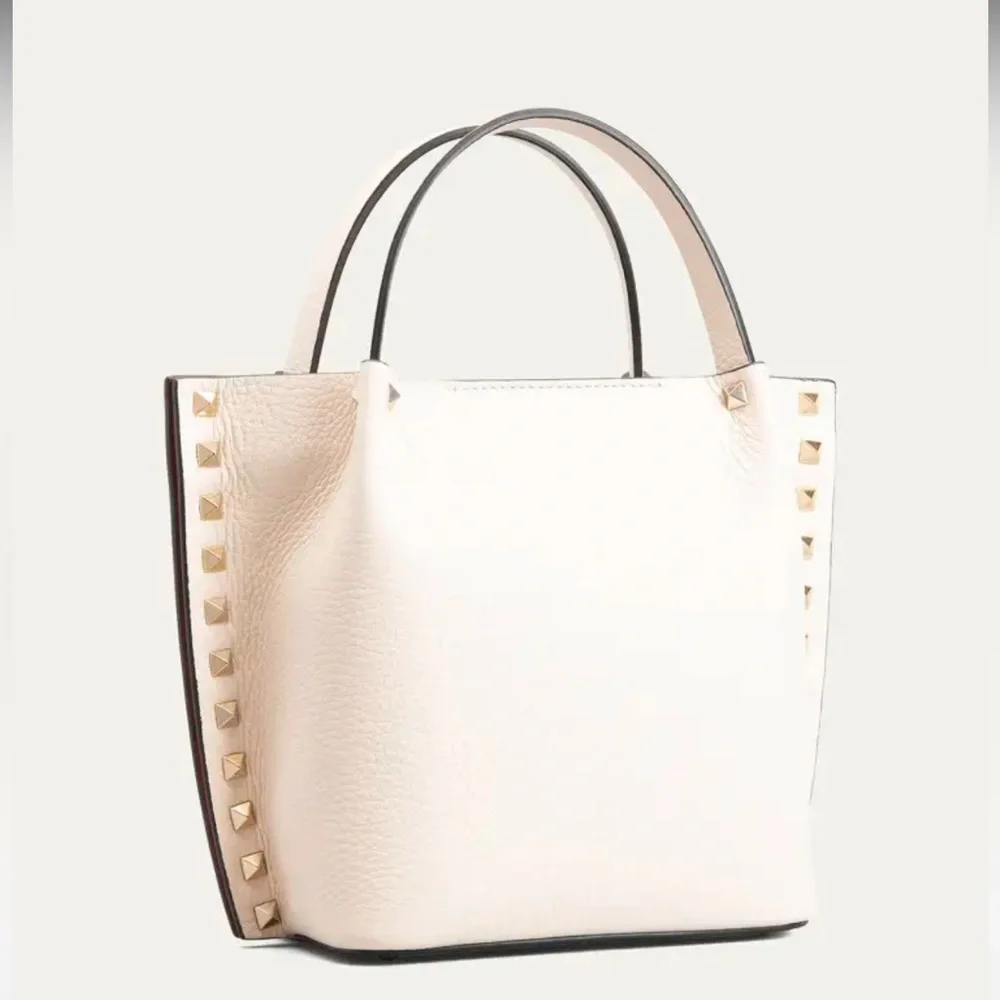 Valentino Garavani Rockstud Small Leather Tote Crossbody Strap - Picture 4 of 11